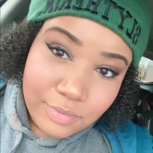 Meet your Posher, Ariel